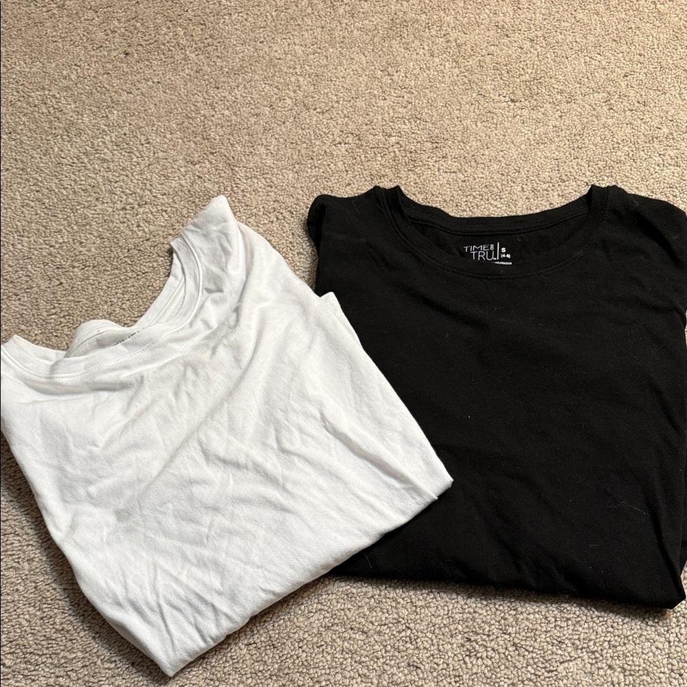 Classic Black and White long sleeve tops